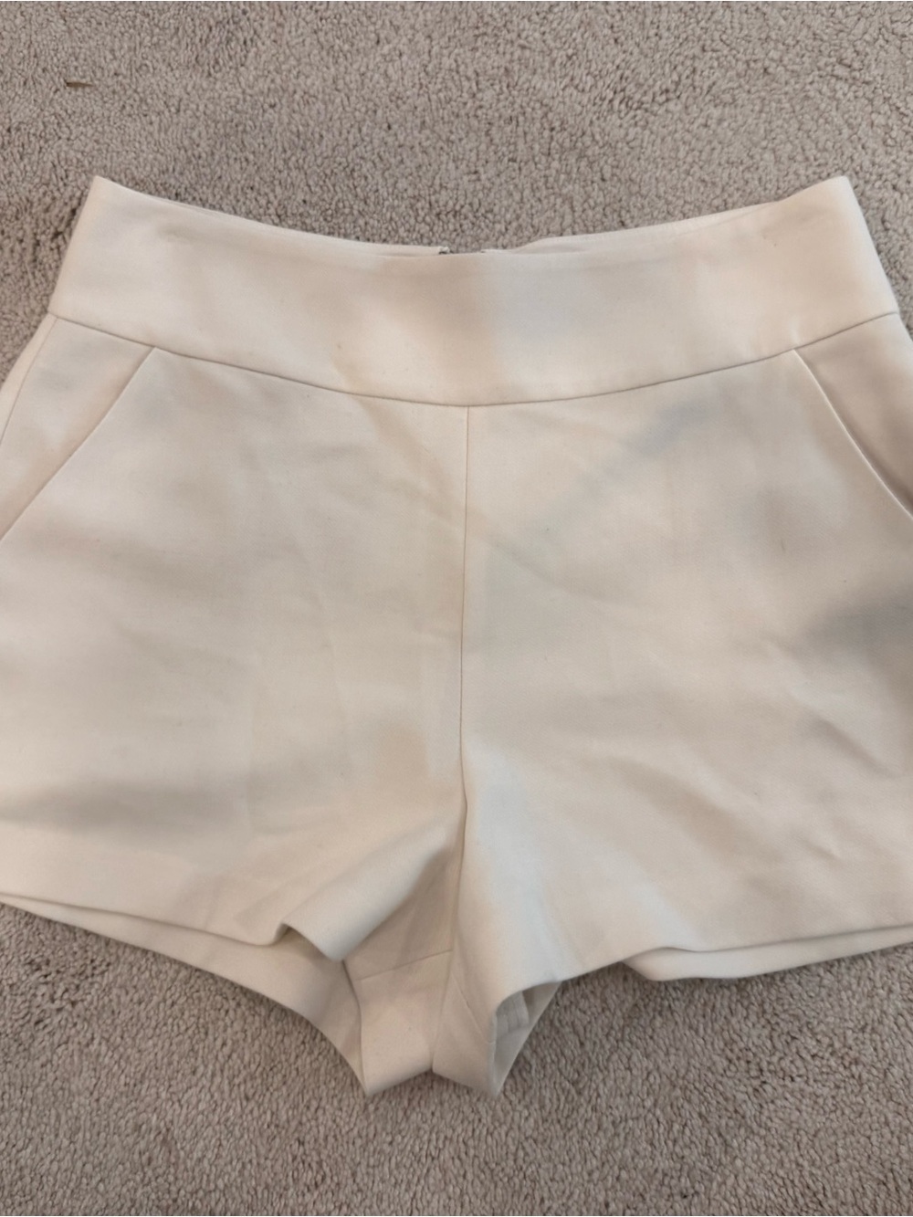Alice & Olivia Size 8 High-Waist White Women's Dress Shorts